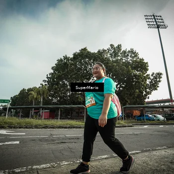 Runner Photo 8330037