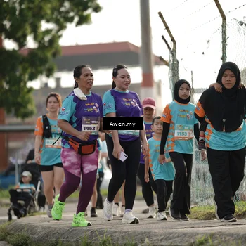 Runner Photo 8330102