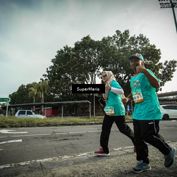 Runner Photo 8330118