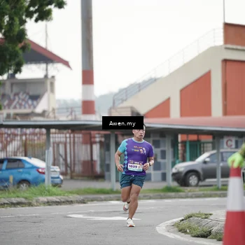 Runner Photo 8330134