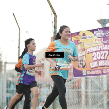 Runner Photo 8330149