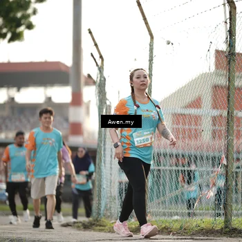 Runner Photo 8330171