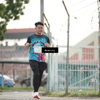 Runner Photo 8330219