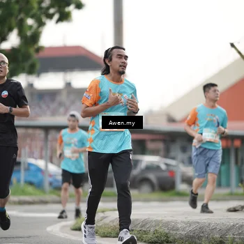 Runner Photo 8330289