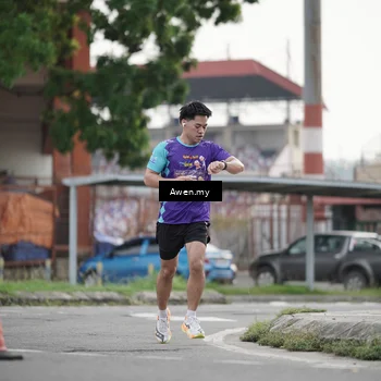 Runner Photo 8330295