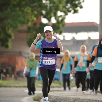 Runner Photo 8330339