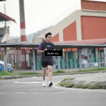 Runner Photo 8330342