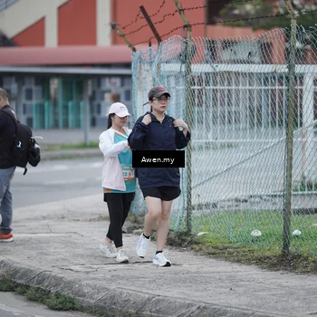 Runner Photo 8330354