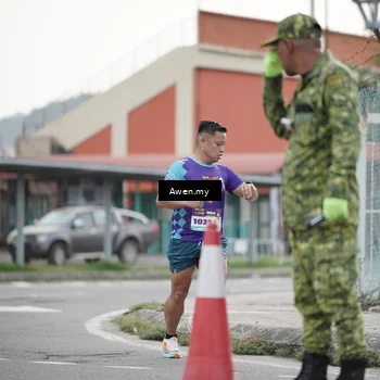 Runner Photo 8330376
