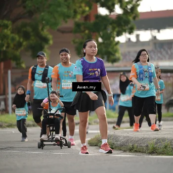 Runner Photo 8330424