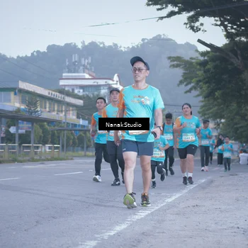 Runner Photo 8330467