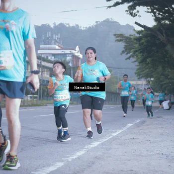 Runner Photo 8330489