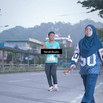 Runner Photo 8330501
