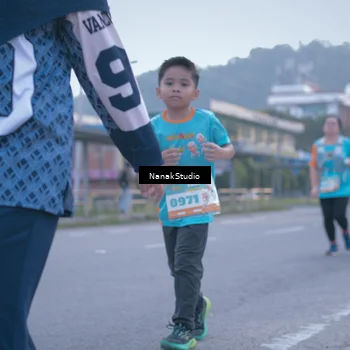 Runner Photo 8330511