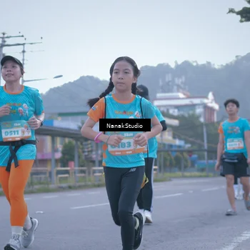 Runner Photo 8330533