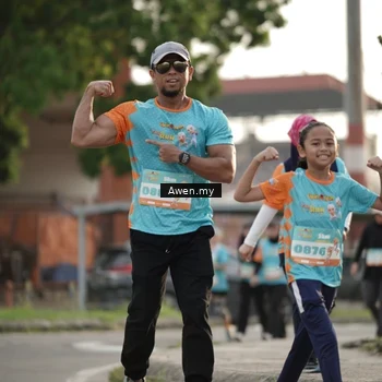 Runner Photo 8330558
