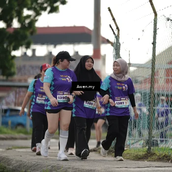 Runner Photo 8330573