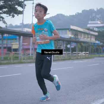 Runner Photo 8330586