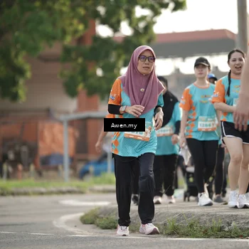 Runner Photo 8330601
