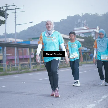Runner Photo 8330615