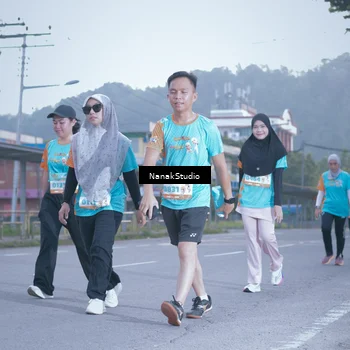 Runner Photo 8330617
