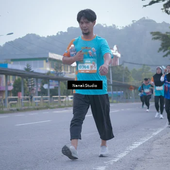 Runner Photo 8330627