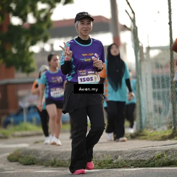 Runner Photo 8330631