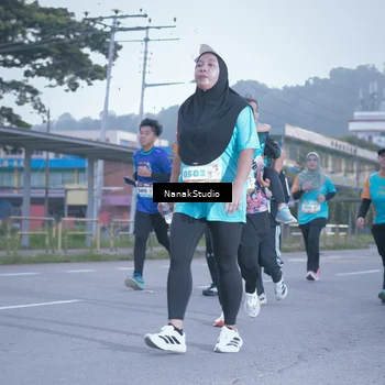 Runner Photo 8330633