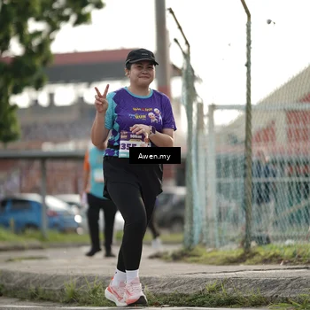 Runner Photo 8330646