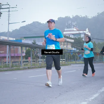 Runner Photo 8330697