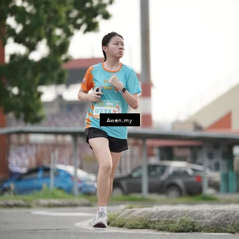 Runner Photo 8330700