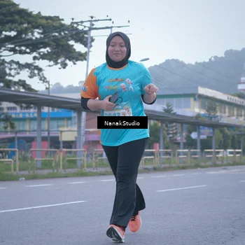 Runner Photo 8330702