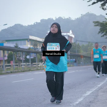 Runner Photo 8330704