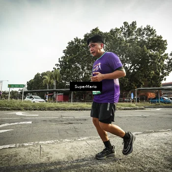 Runner Photo 8330707