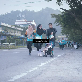 Runner Photo 8330722