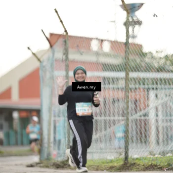 Runner Photo 8330726