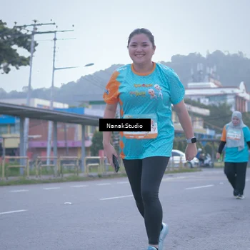 Runner Photo 8330741