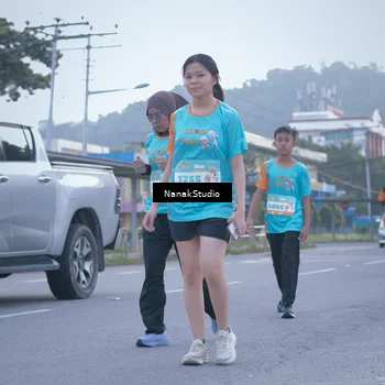 Runner Photo 8330758