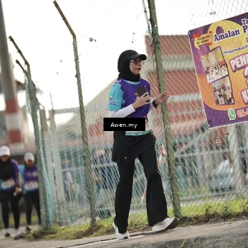 Runner Photo 8330768