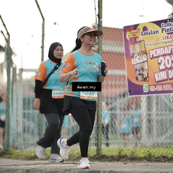 Runner Photo 8330775