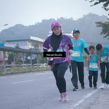 Runner Photo 8330783