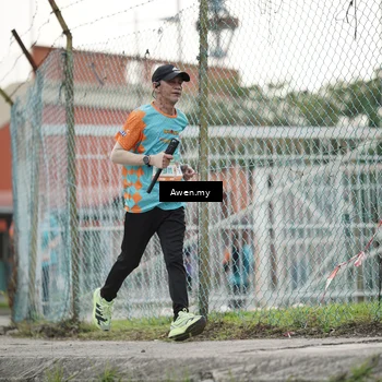 Runner Photo 8330787