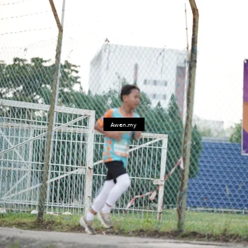 Runner Photo 8330795