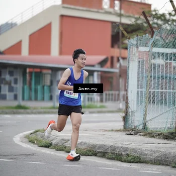 Runner Photo 8330808