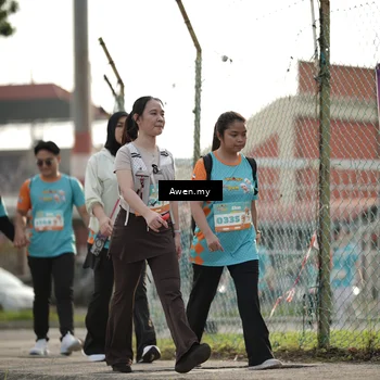 Runner Photo 8330817