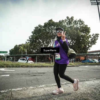 Runner Photo 8330845