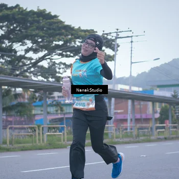 Runner Photo 8330847