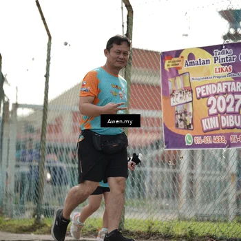 Runner Photo 8330850