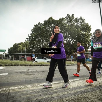 Runner Photo 8330865