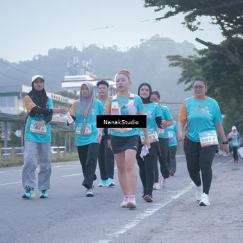 Runner Photo 8330886
